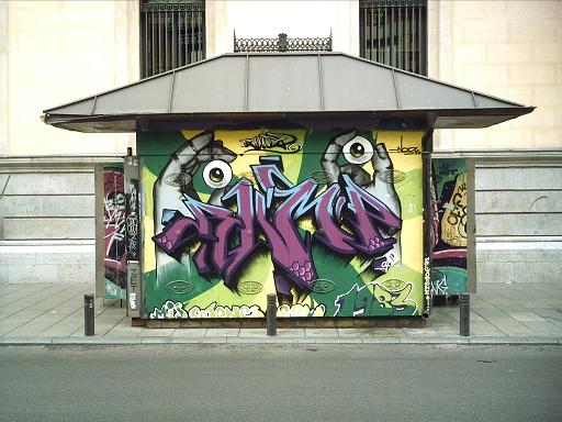 real madrid graffiti, spain graffiti, graffiti art, 